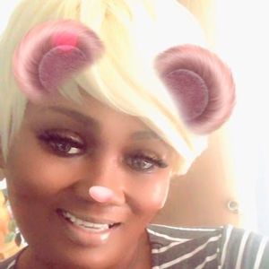 Meet your Posher, Melvina